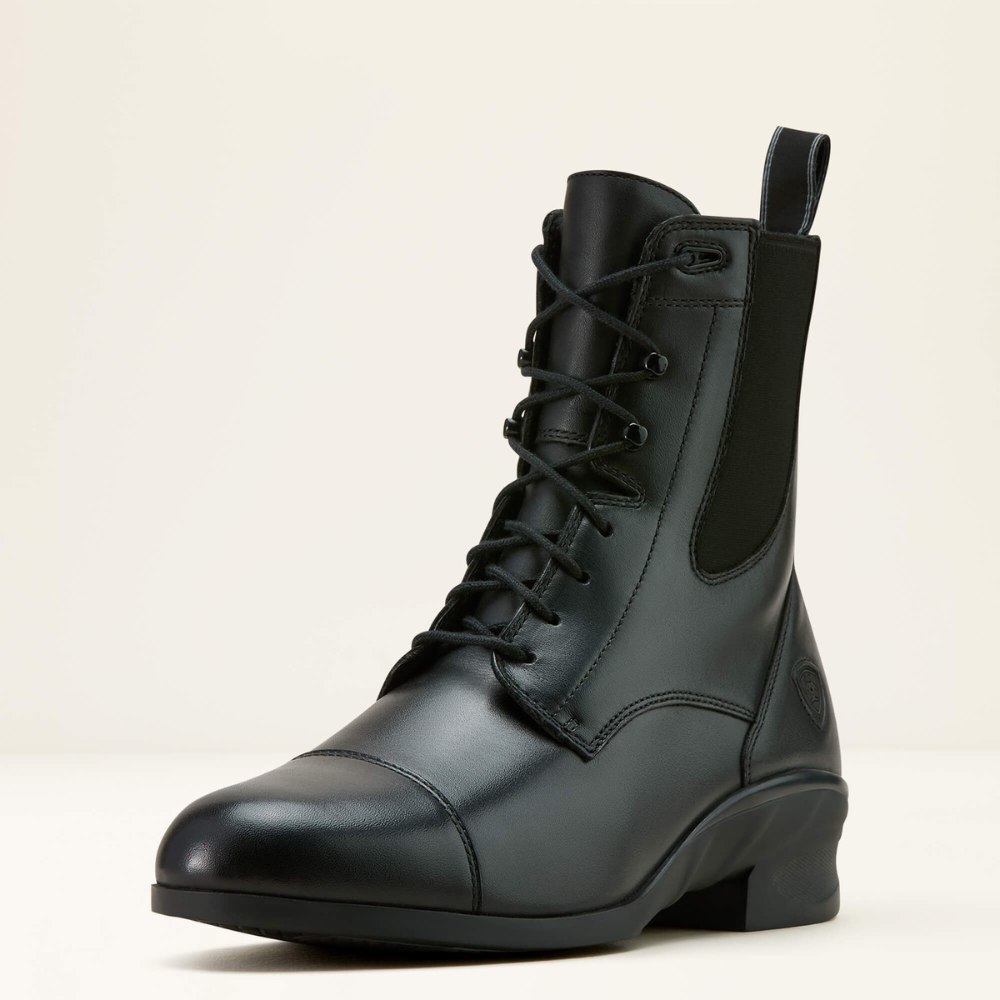 Front image of an Ariat Men&