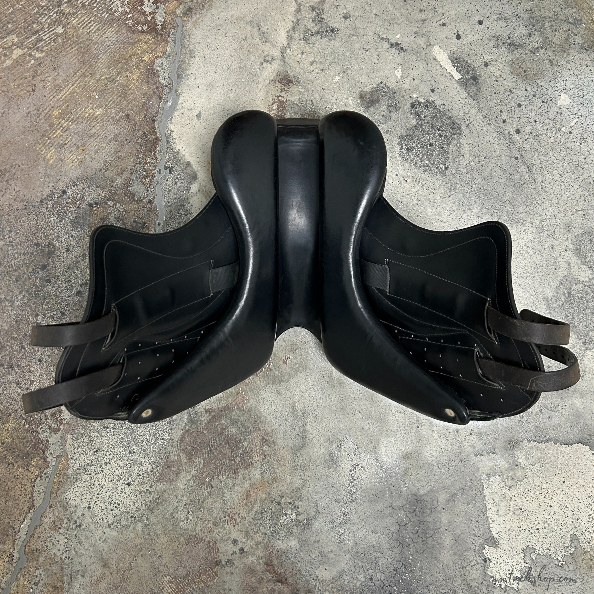 Used Stackhouse Monoflap Dressage Saddle