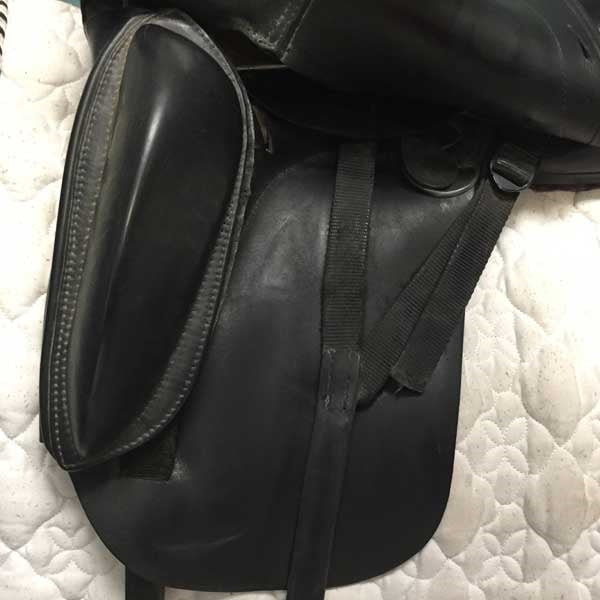 Used Schleese Infinity Dressage Saddle