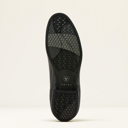 Close up image of the sole of Ariat&