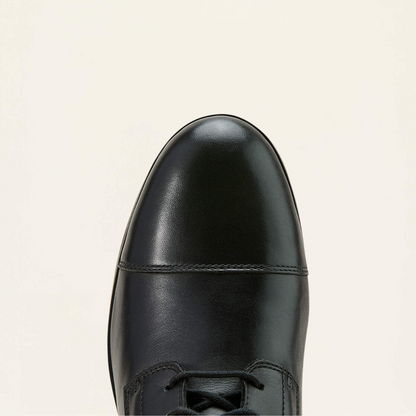 Close up image of the toe of Ariat&