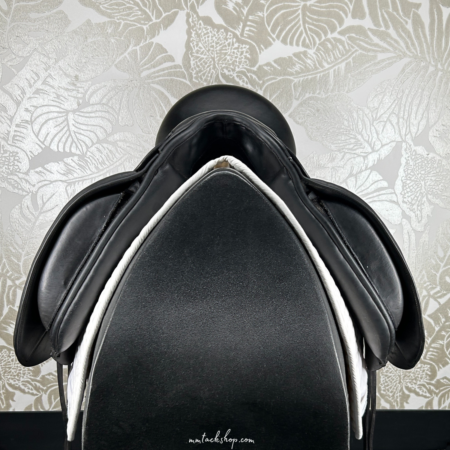Used Dover Circuit Premier Dressage Saddle