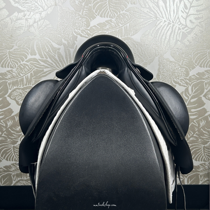 Used Dresch Custom Monoflap Dressage Saddle