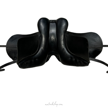 Used Hastilow &amp; Sons Bentley Dual Flap Dressage Saddle