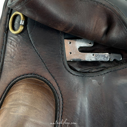 Used Hennig Dressage Saddle
