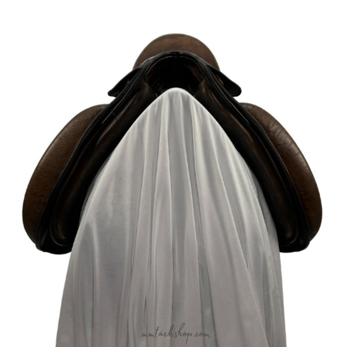 Used Hennig Dressage Saddle