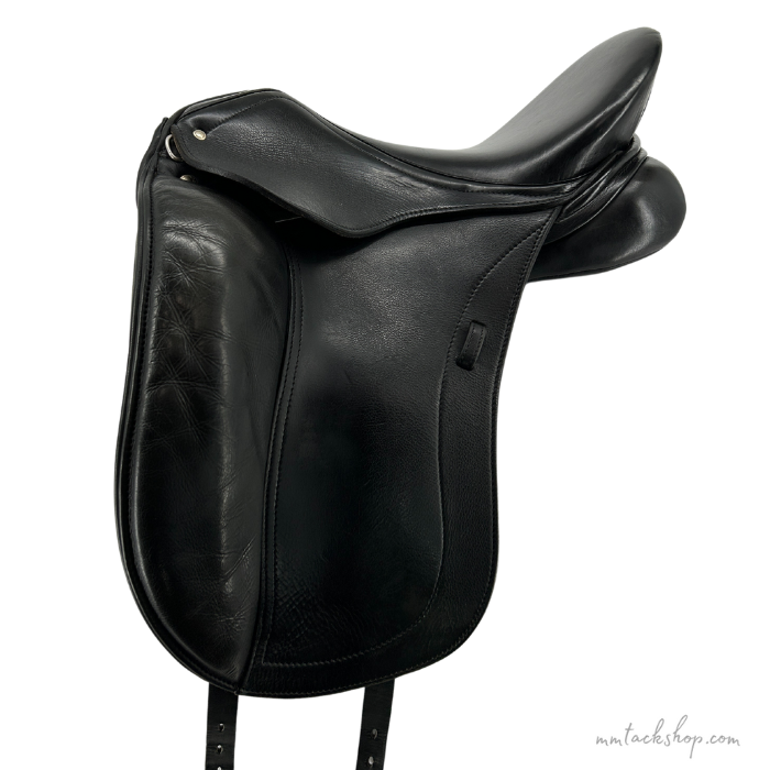 Used Schleese Triumph Dressage Saddle