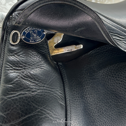 Image of 17.5&quot; used Schleese Infinity dressage saddle&