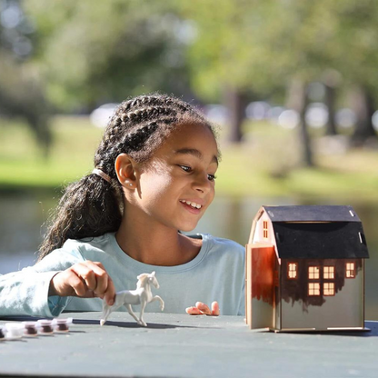 Breyer Stablemates Horse &amp; Barn Paint and Play