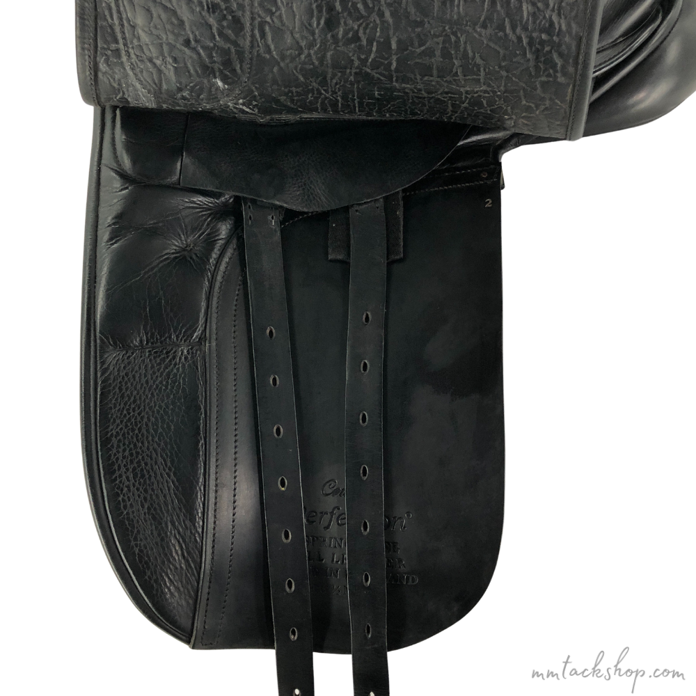 Used County Perfection Dressage Saddle