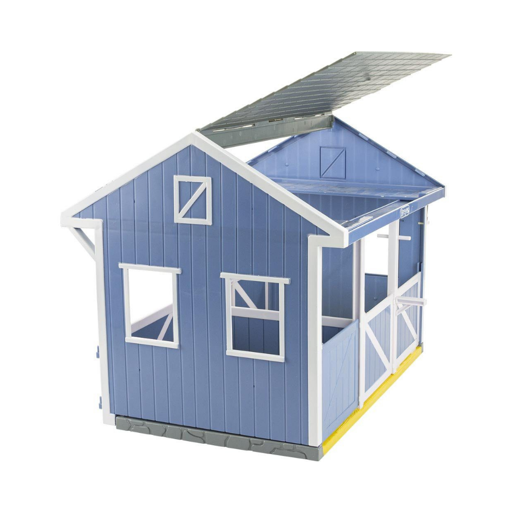 Breyer Deluxe Country Stable with Horse &amp; Wash Stall